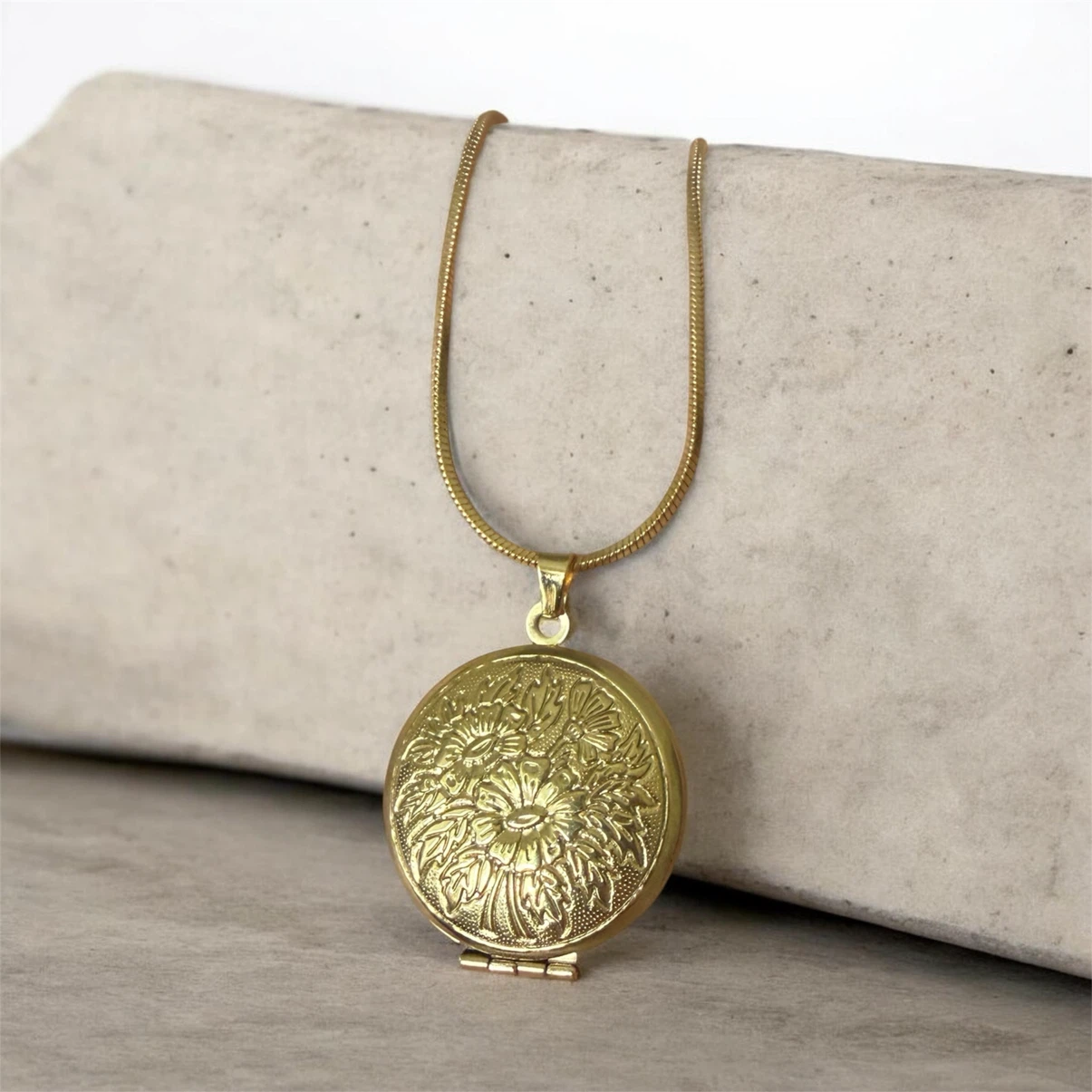 Vintage Floral Locket Necklace