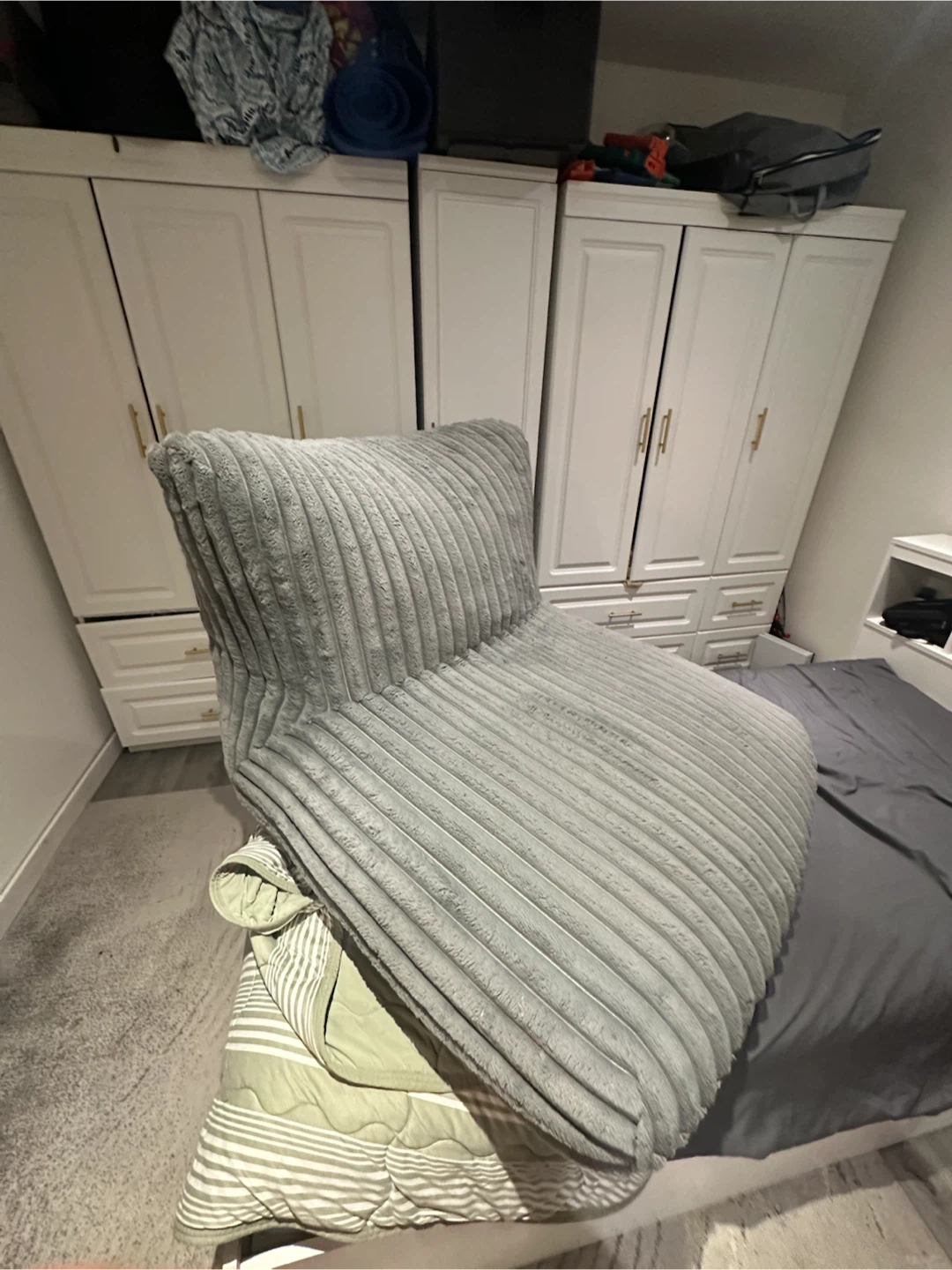 Couch/chair - photo 2