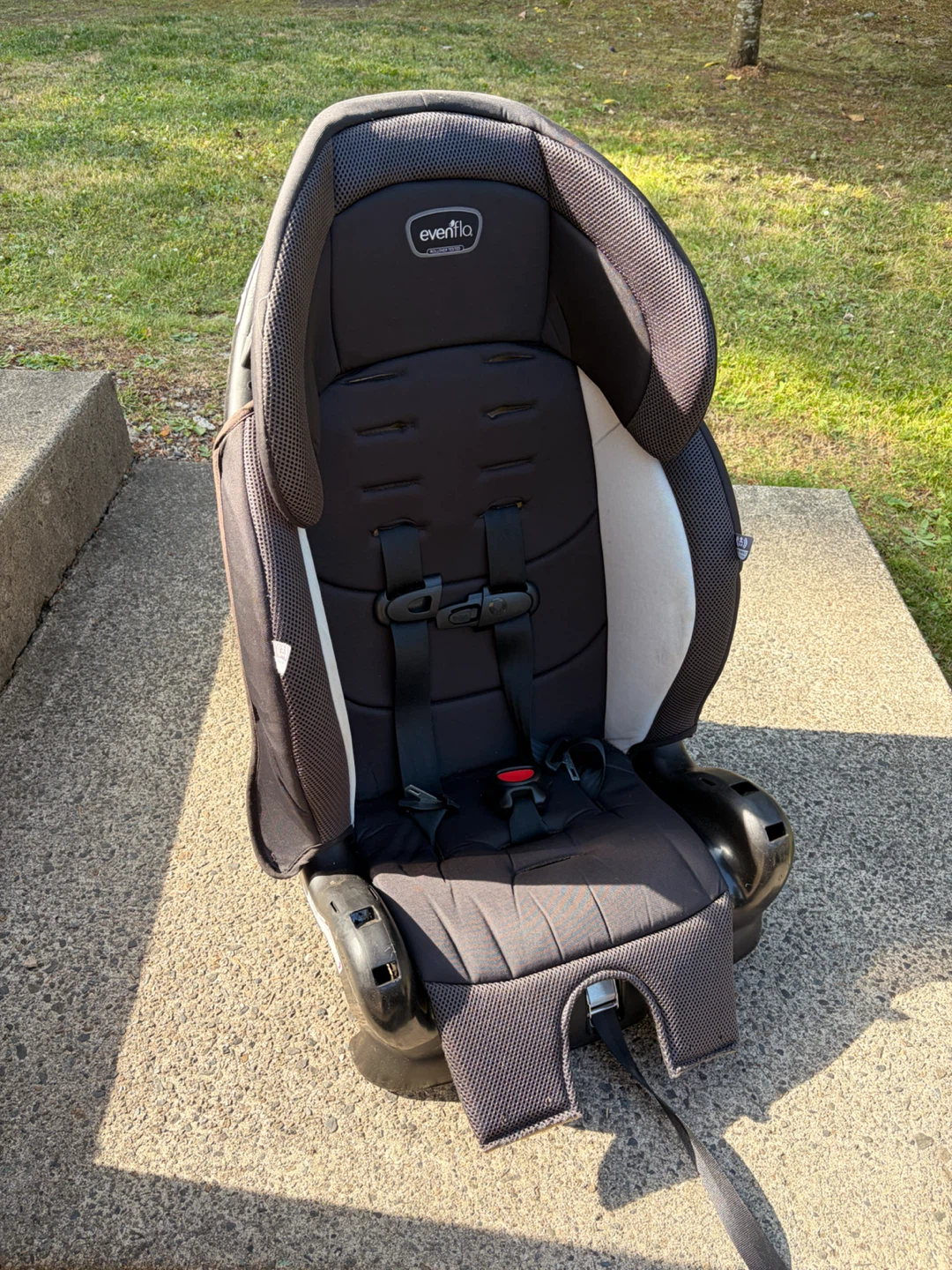 Evenflo Chase Plus Car Seat
