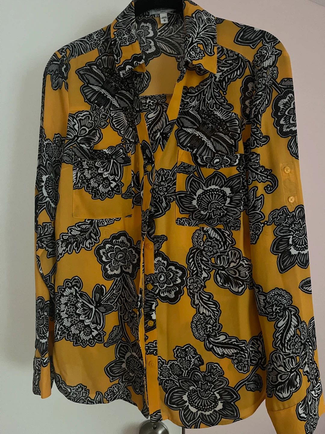 Express long sleeve shirt-size M