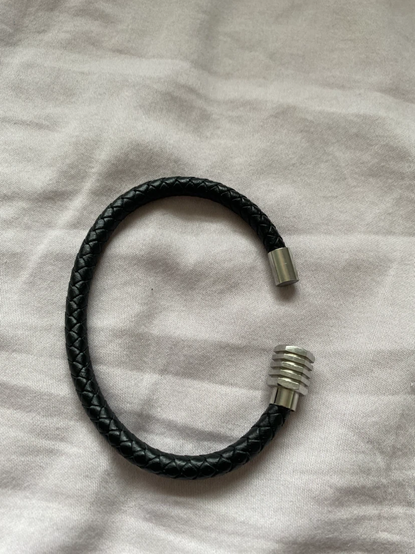 Black braided leather bracelet with silver clasp - photo 2
