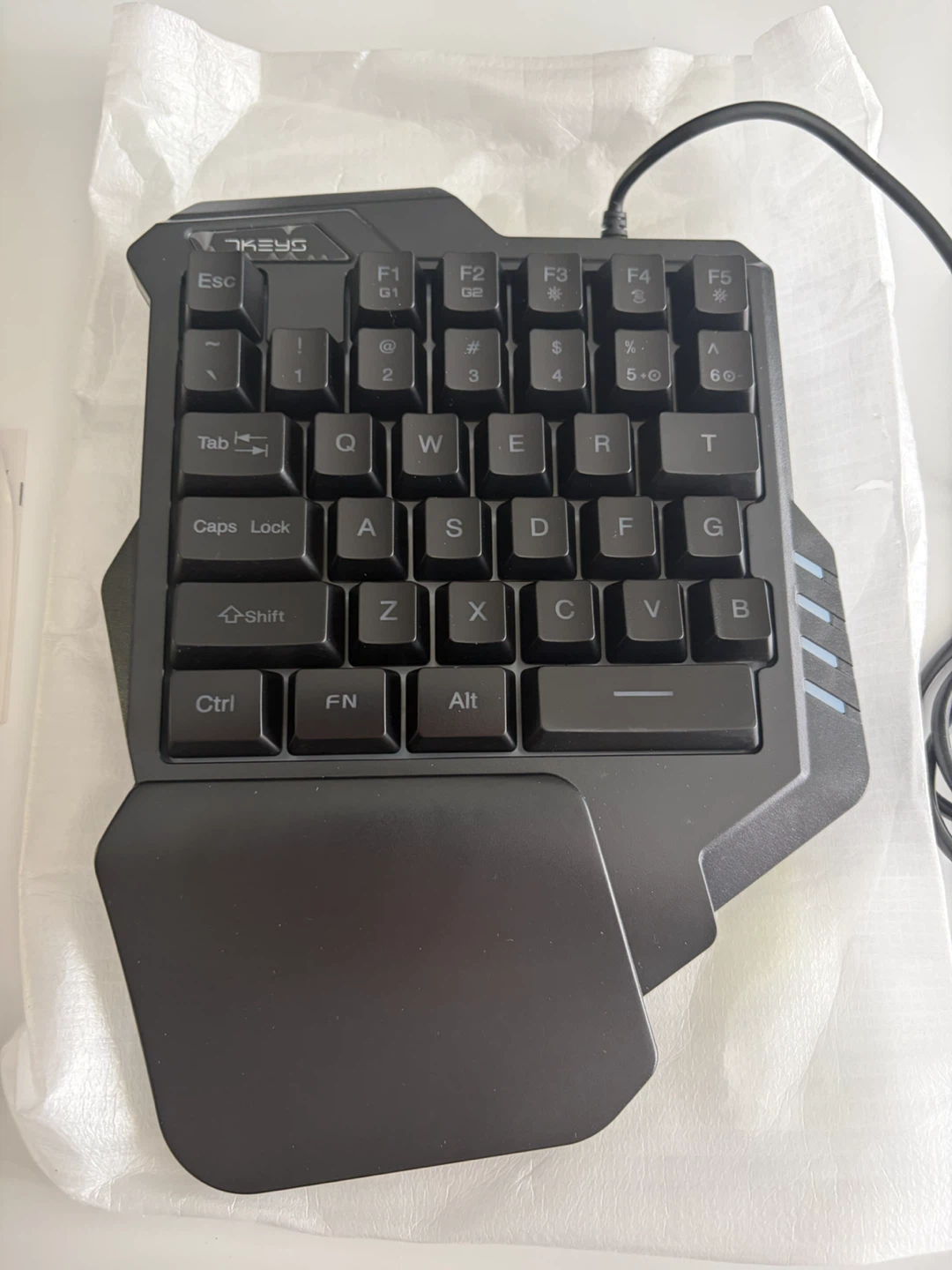 New USB 7KEYS G30 RGB Single-Handedly Gaming Keyboard - photo 2