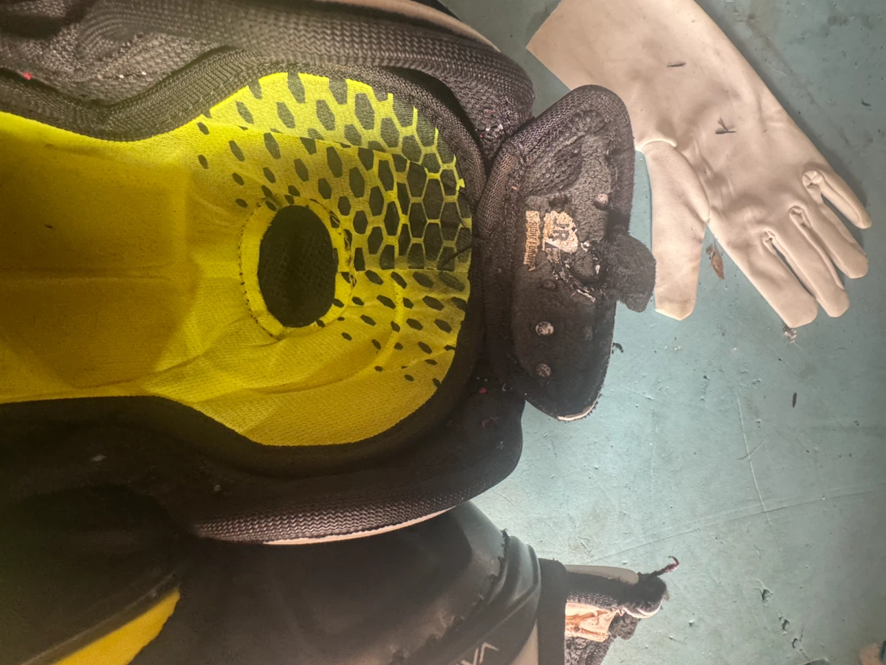Bauer Hockey Shin Guards - photo 4