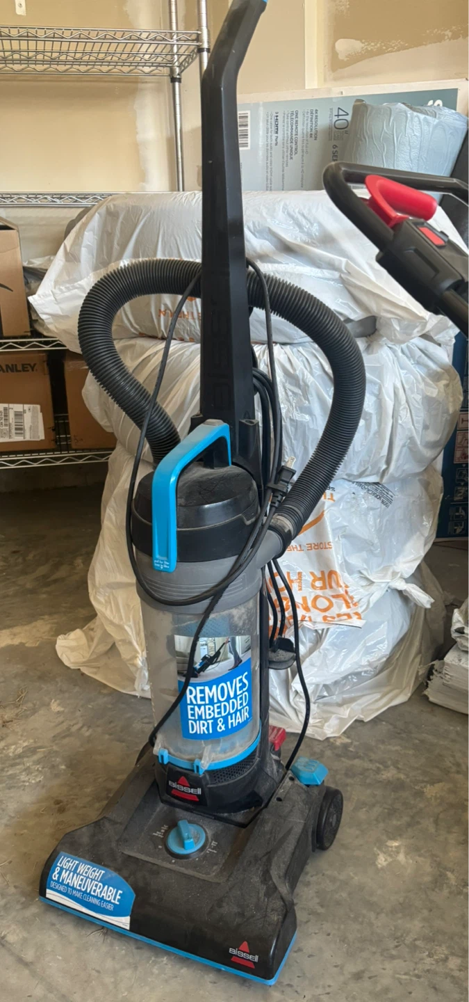 Bissell Lightweight Vacuum Cleaner