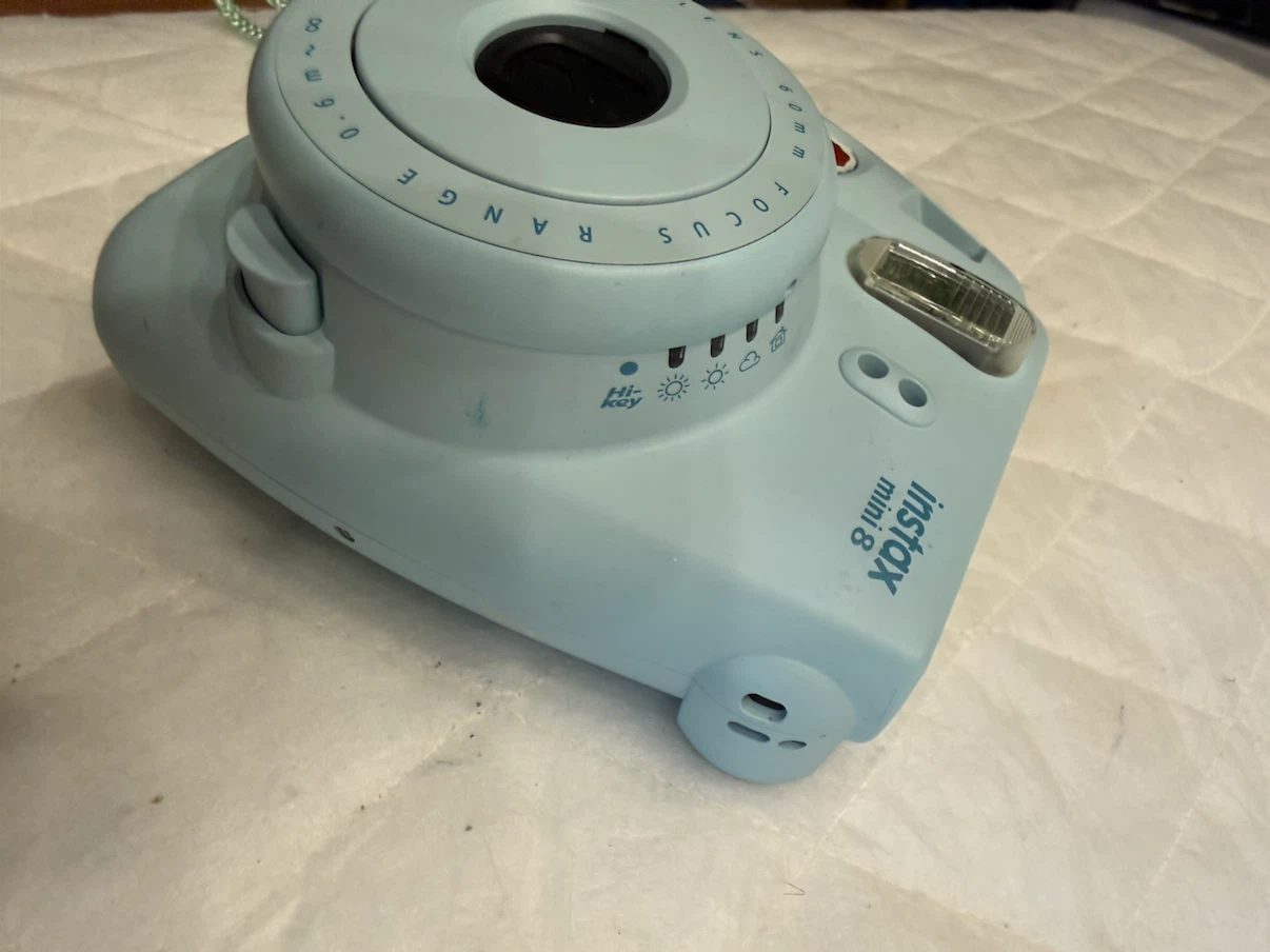 Fujifilm Instax Mini 8 Instant Camera - Light Blue - photo 4