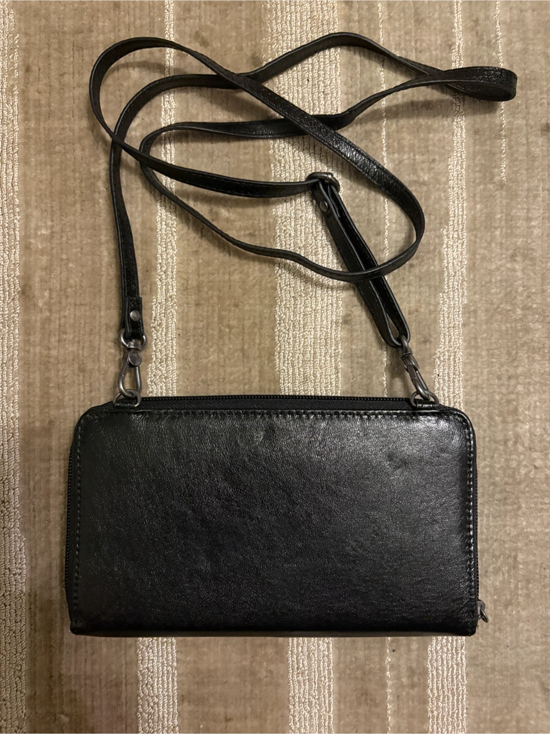 The Sak Black Leather Phone Wallet Crossbody - photo 2