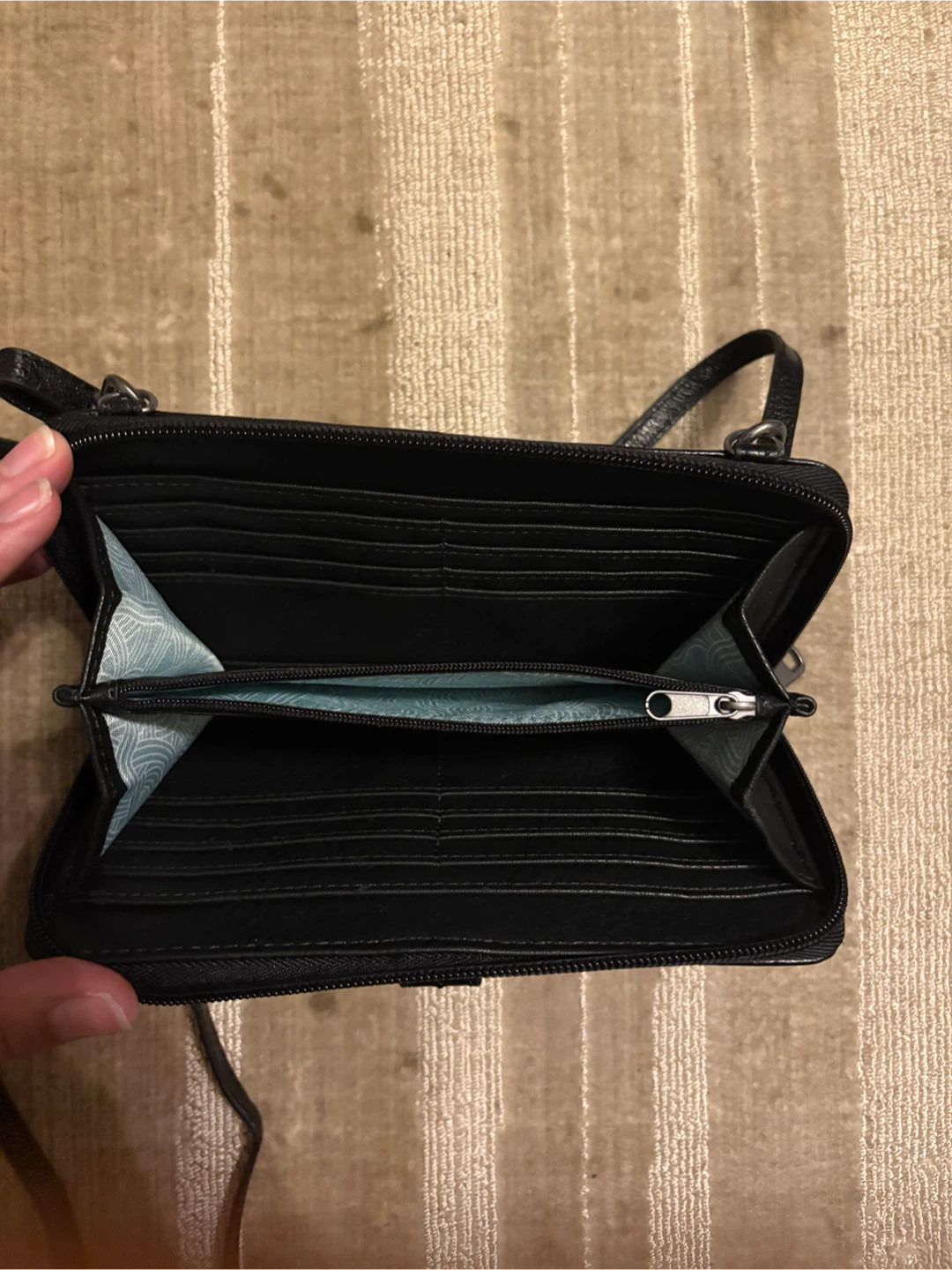 The Sak Black Leather Phone Wallet Crossbody - photo 4