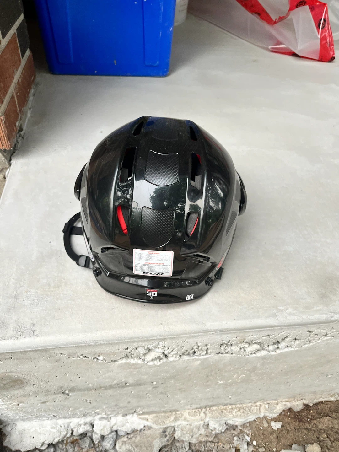 New CCM Hockey/Skating Helmet - photo 2