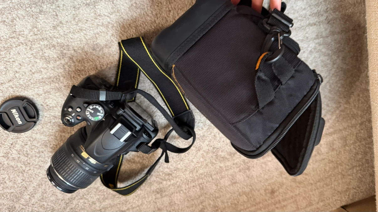 Nikon D3500 DSLR Camera with 18-55mm Lens and Bag