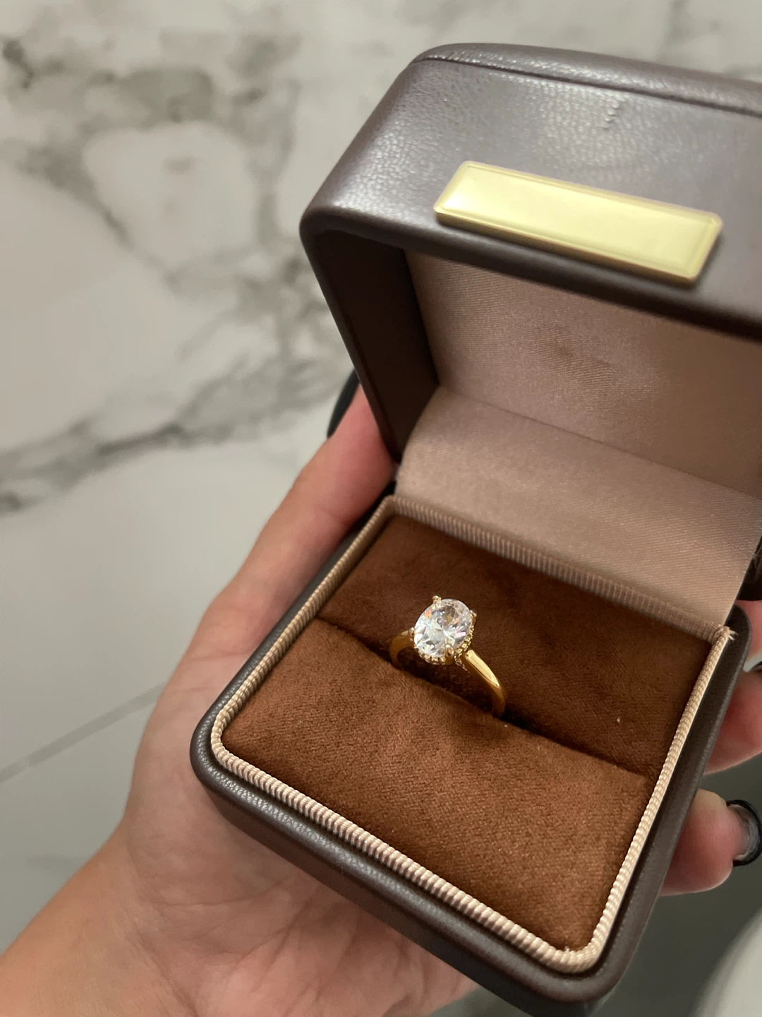 Gold Engagement Ring with Oval Diamond - photo 5