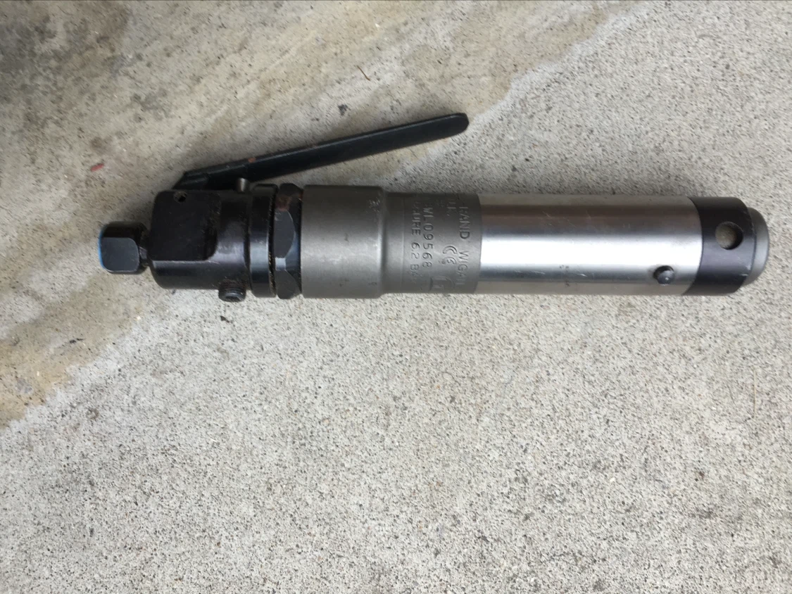 INGERSOLL RAND AIR CHISEL SCALER