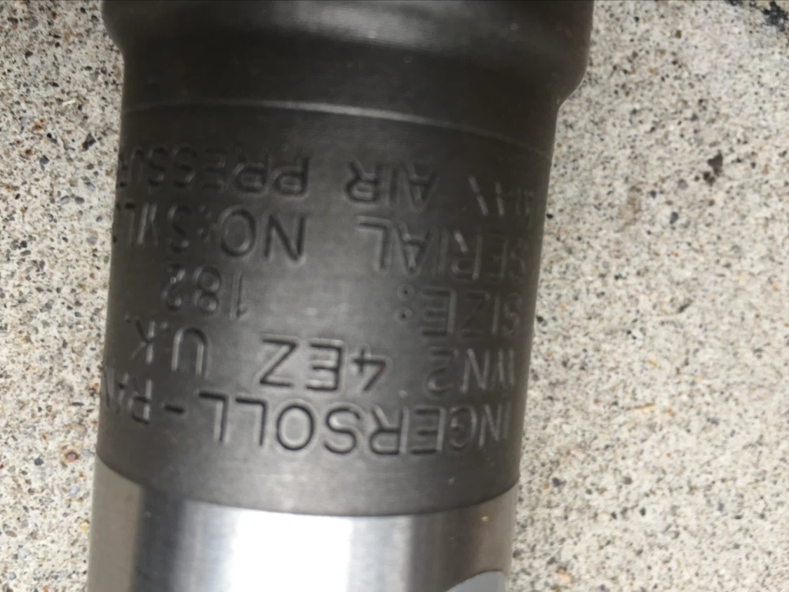 INGERSOLL RAND AIR CHISEL SCALER - photo 5