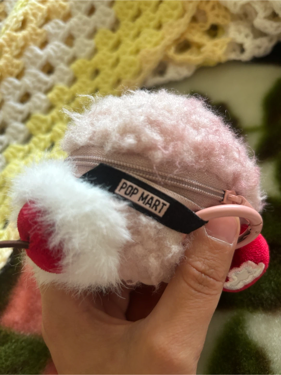 Pop mart skull panda earphone bag - photo 3