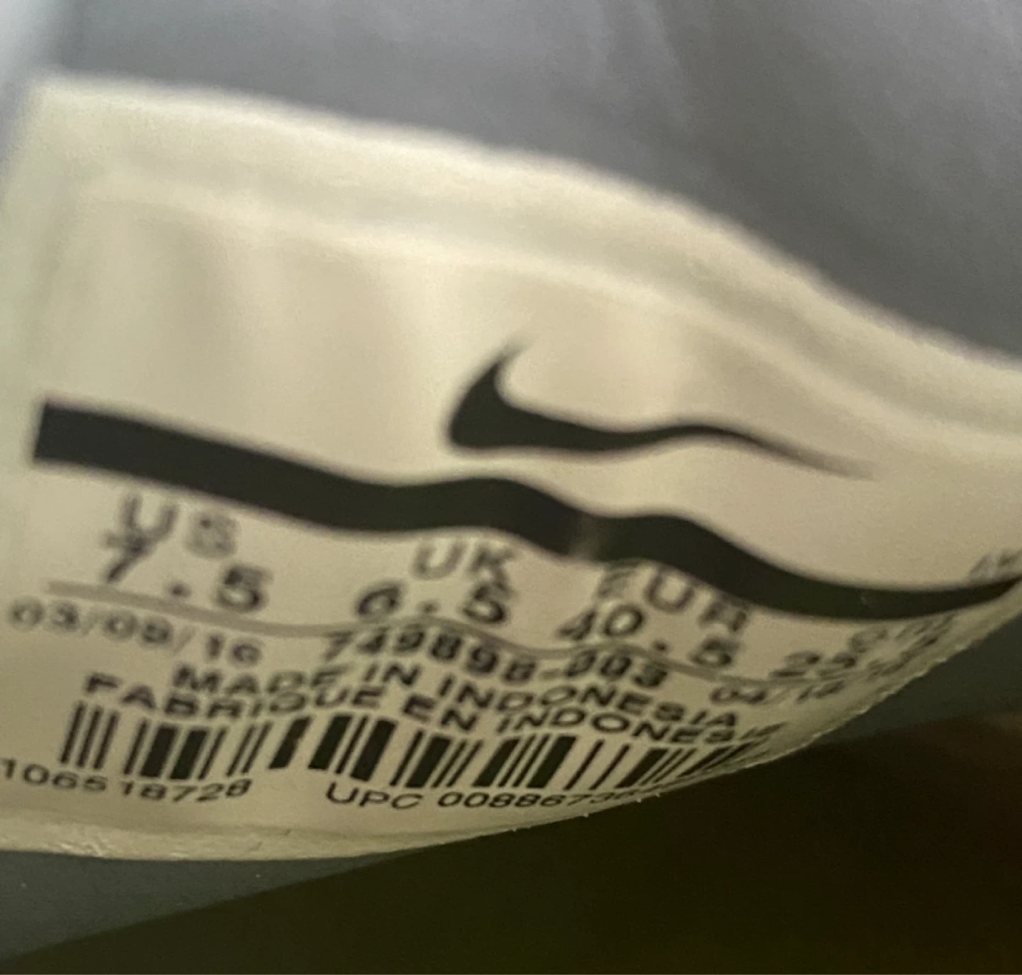 Nike Hypervenom X Soccer Cleats US 7.5 - photo 5