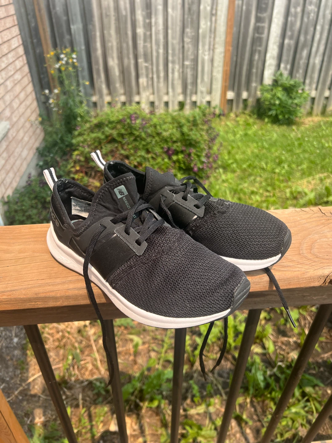 Woman’s New Balance Black Running Shoes size 7.5 - photo 2