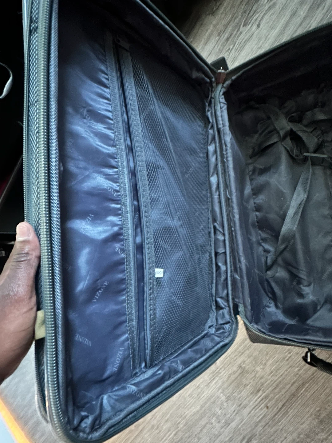 VIZONE Luggage Suitcase - photo 2