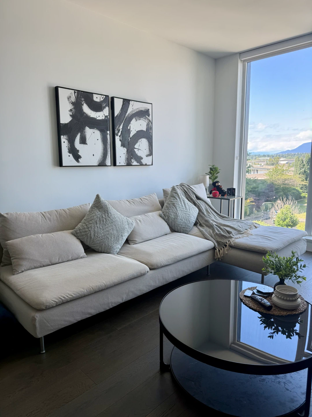 SÖDERHAMN - Ikea Sofa/sectional with chaise