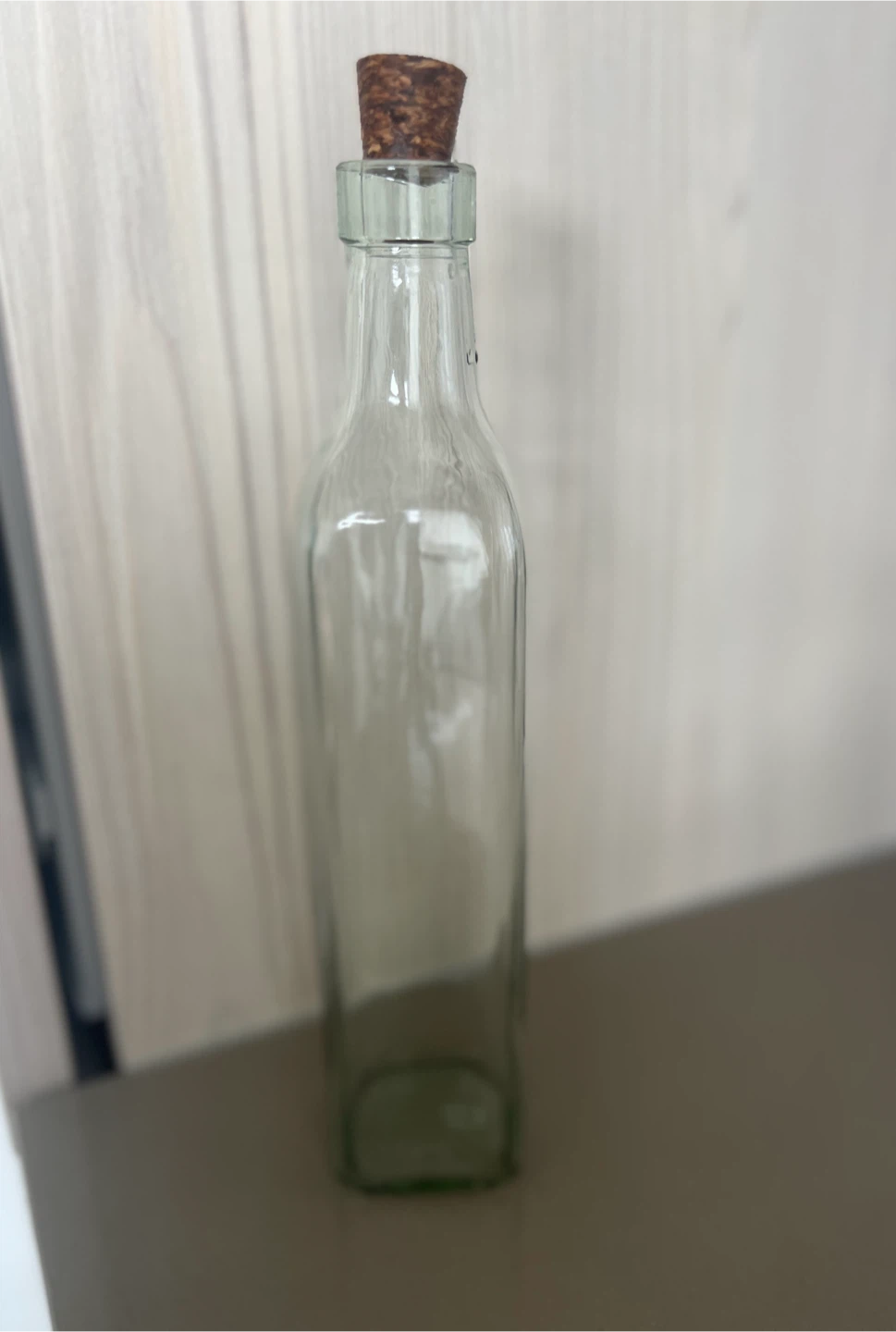Glass Olive Oil Bottle (500ml) - photo 3