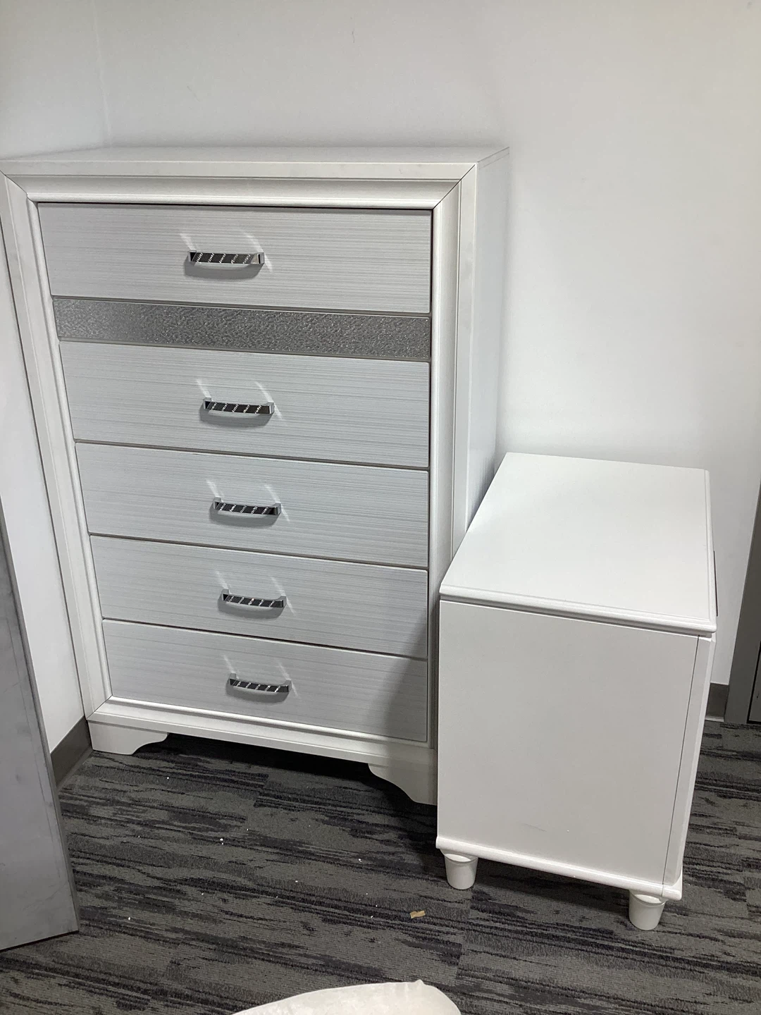 White 5-Drawer Dresser with Silver Accents