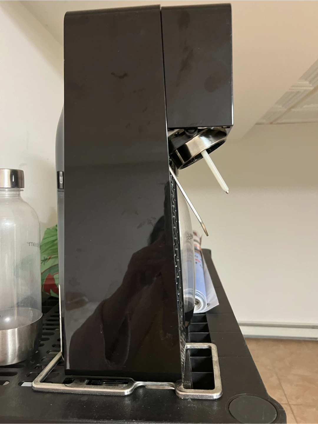 SodaStream Sparkling Water Maker - Black - photo 4