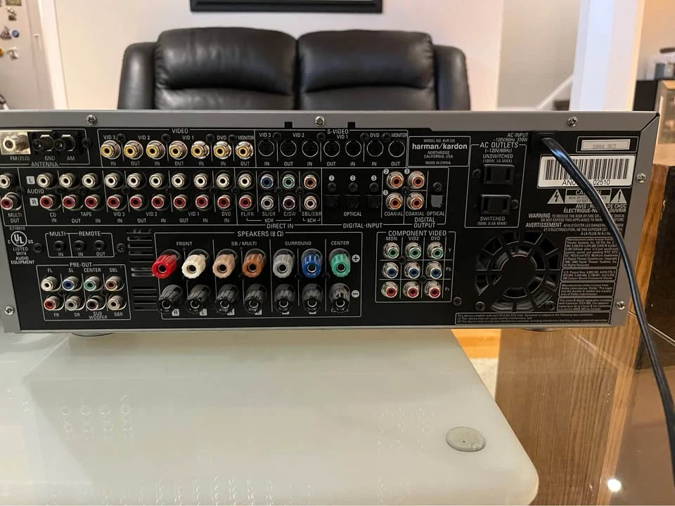 -Harman Kardon AVR 335 -B & W CC6  -Axiom AX-5's - photo 5