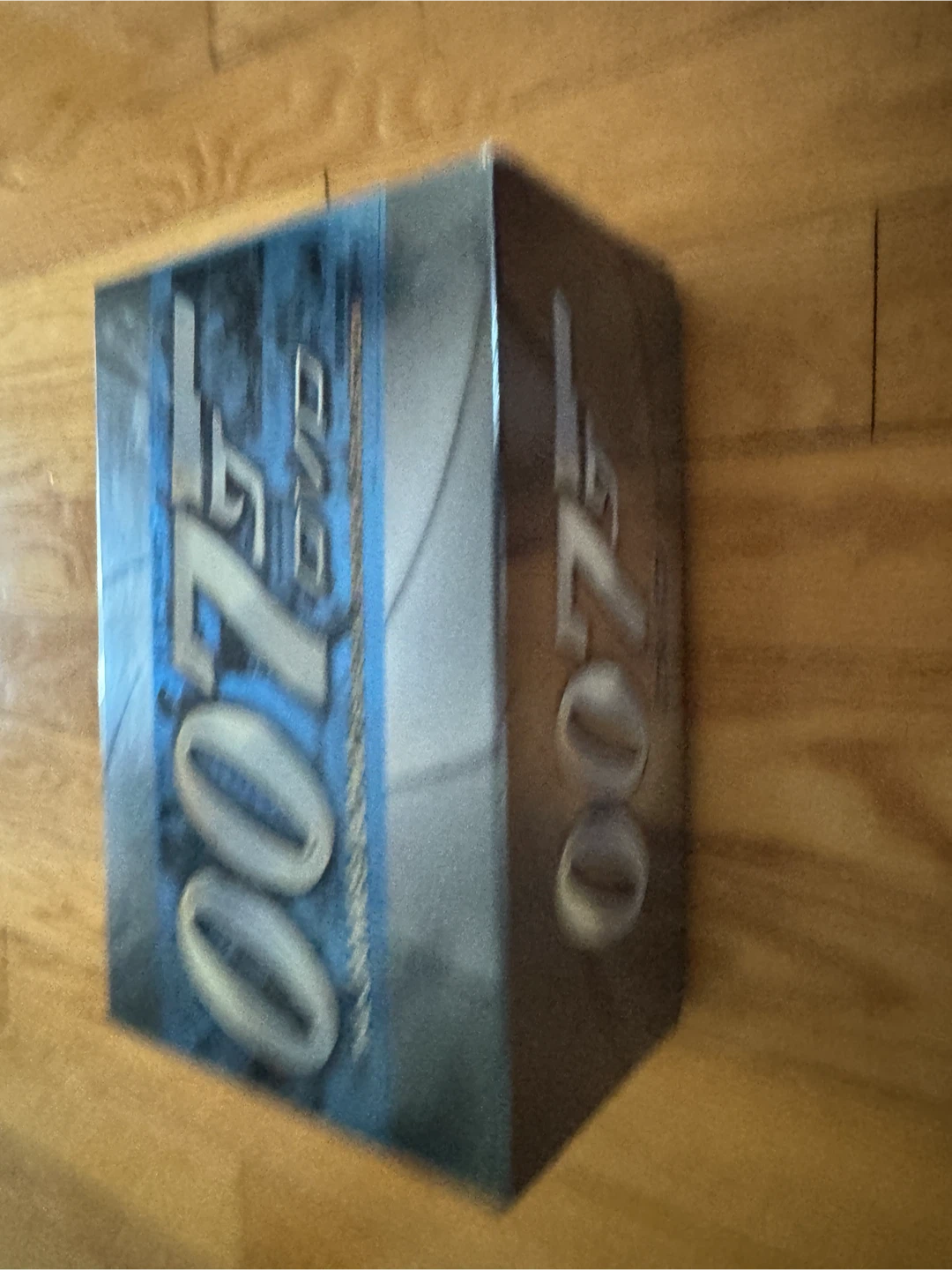 James Bond 007 DVD Collection Box Set - photo 3