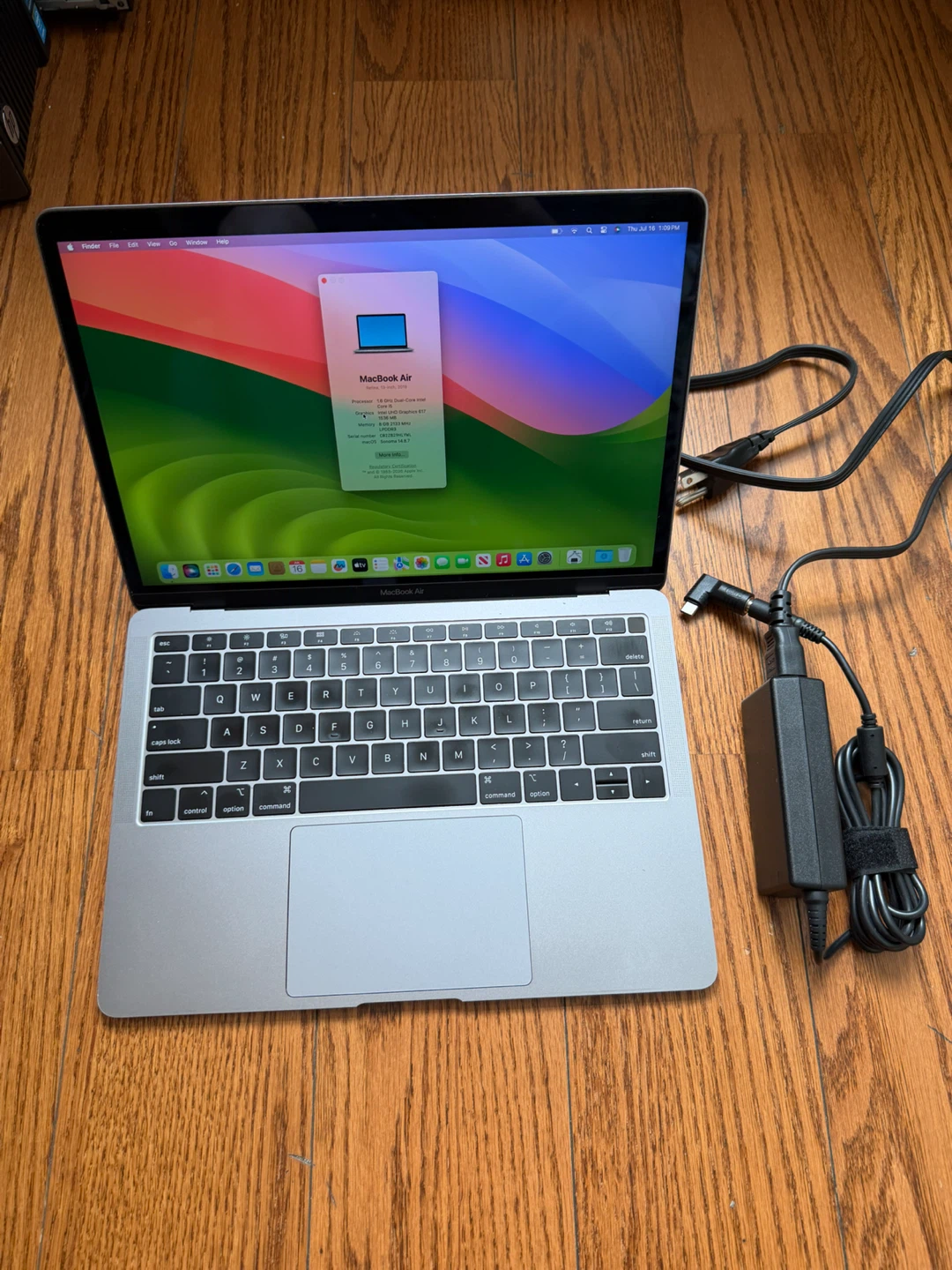 MacBook Air 2019 8GB RAM 128GB SSD