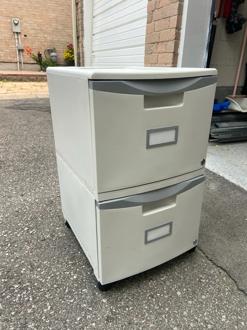 Skretex 2-Drawer Filing Cabinet