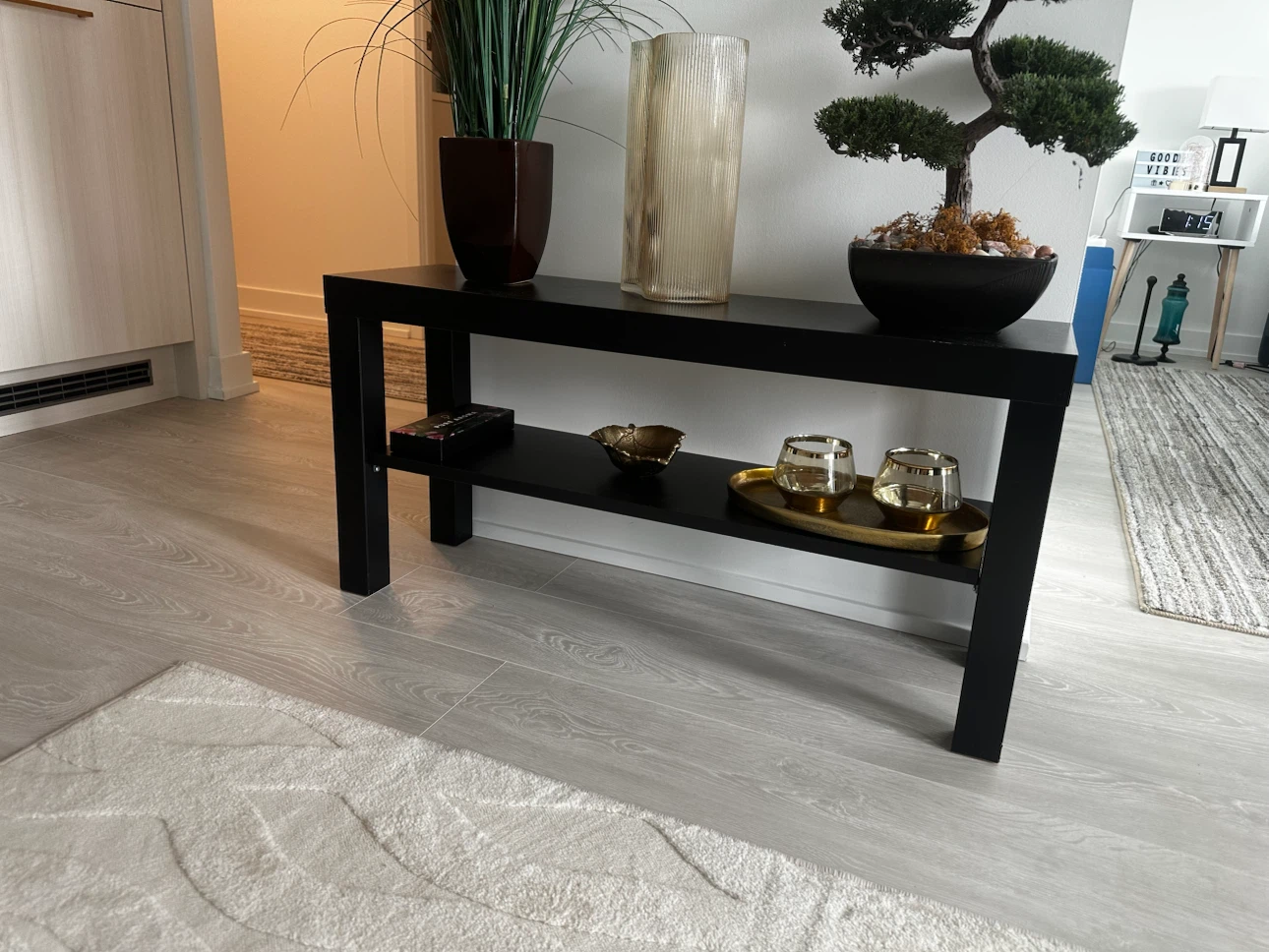 Black Two-Tier Console Table - photo 3