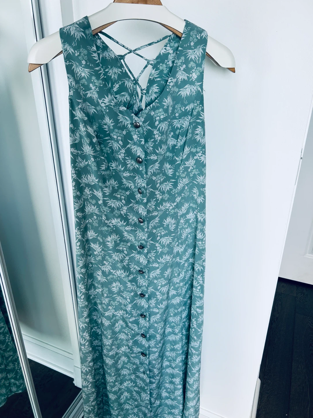 Floral Print Button-Up Midi Dress with Lace-Up Back - photo 5