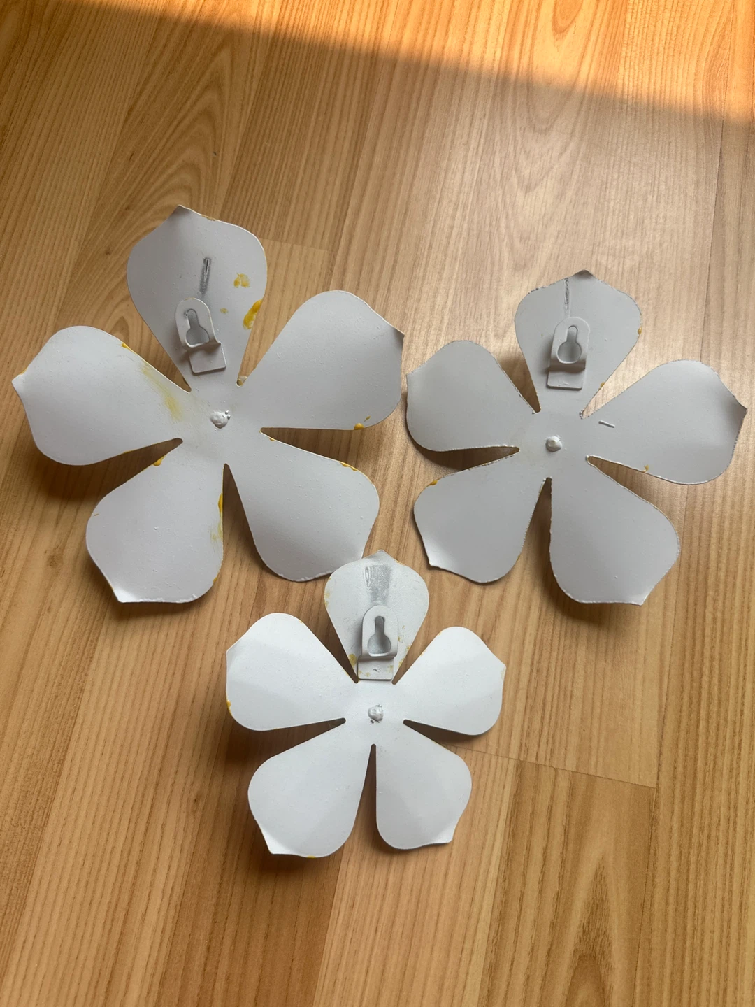 Set of 3 Yellow Flower Wall Decor - METAL - photo 4