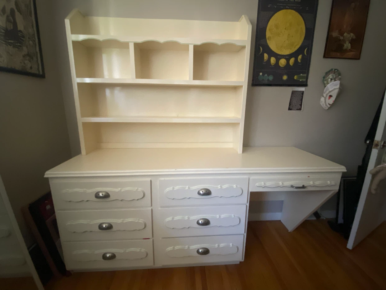 Cream Vanity Desk with Hutch and Drawers