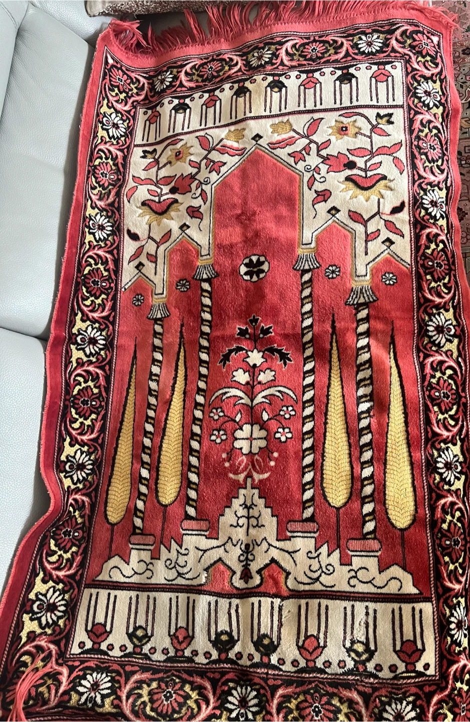 Red Prayer Rug with Tassel Fringe