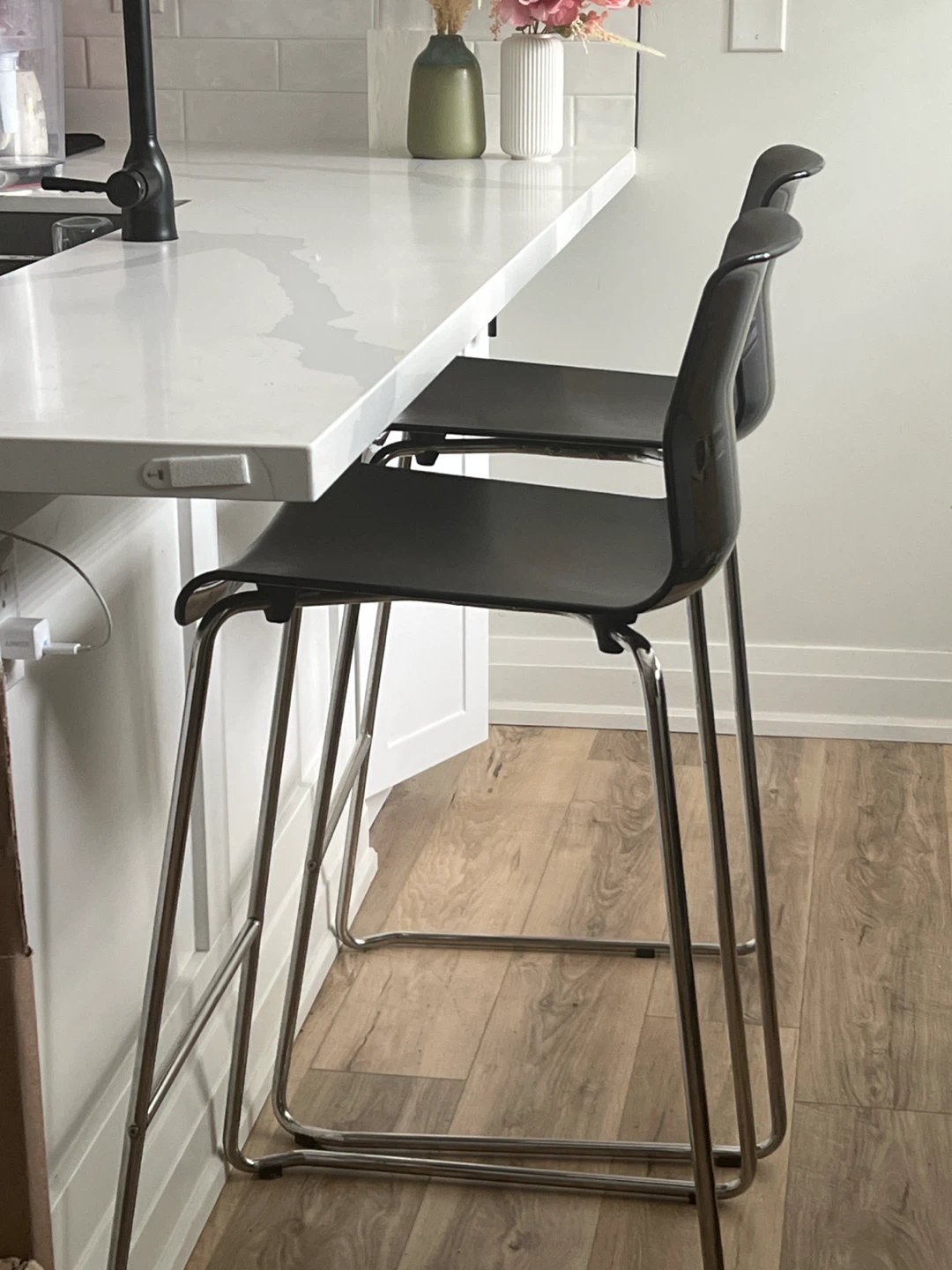 2 Black Bar Stools - photo 2
