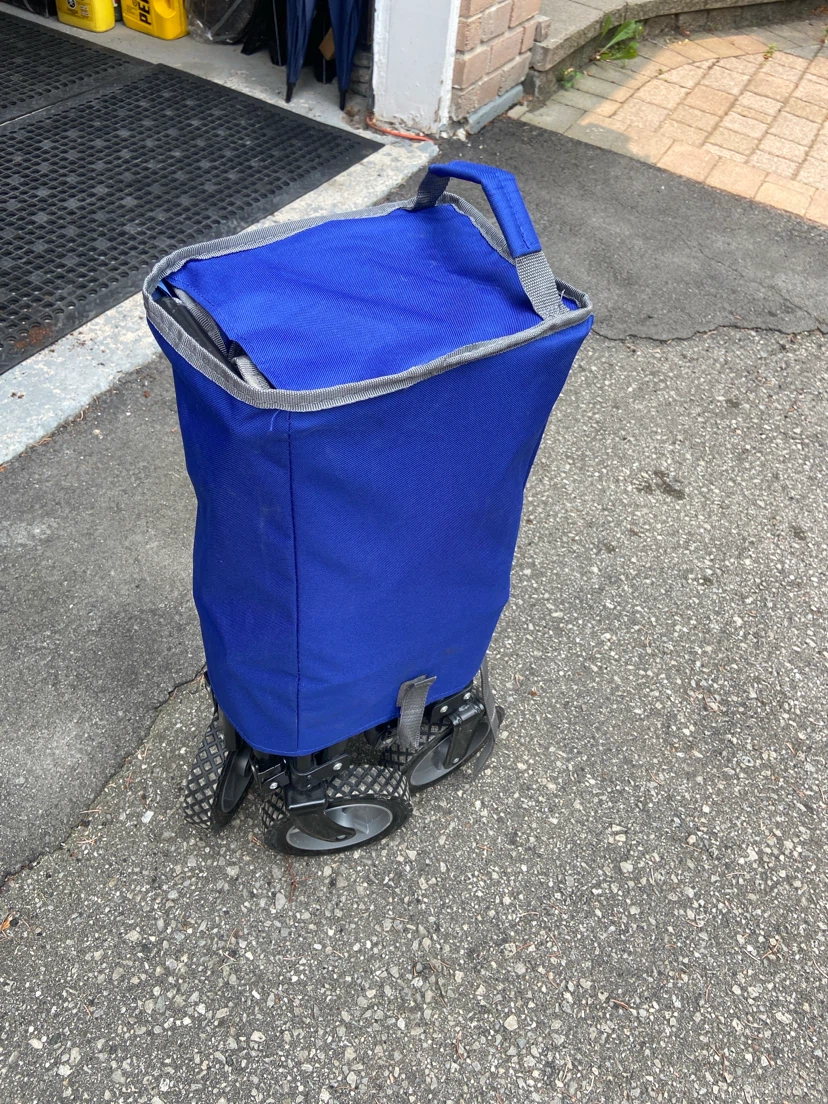 U-Line Blue Folding Wagon - photo 3