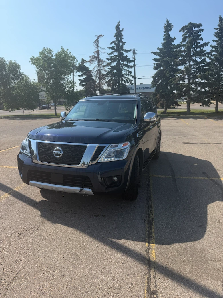 2017 Nissan Armada Platinum 89,000 km’s
