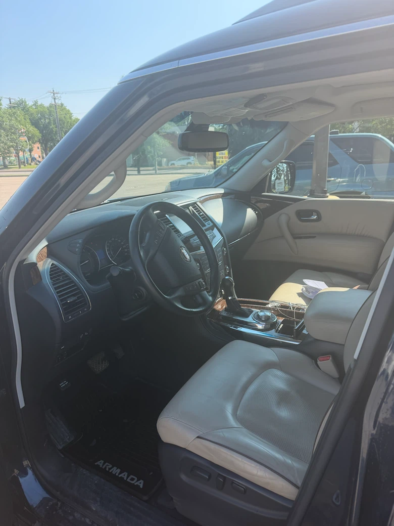 2017 Nissan Armada Platinum 89,000 km’s - photo 5