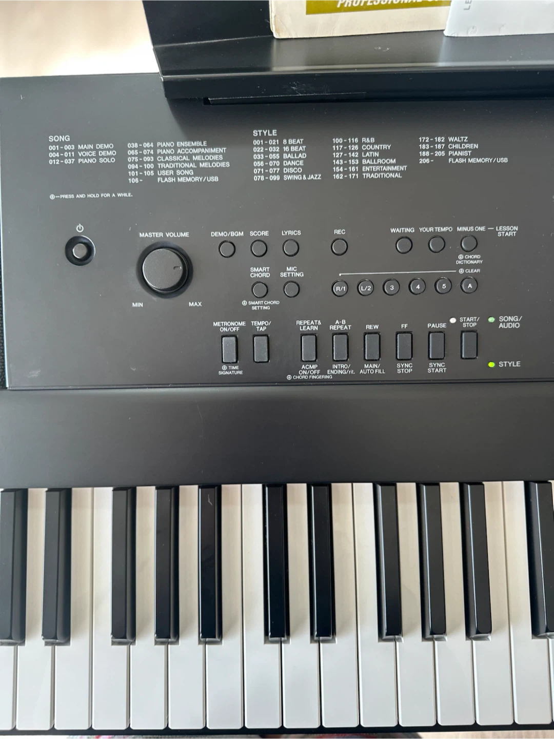 Premium YAMAHA Digital Piano Keybord w/ Authentic weighted keys - photo 4