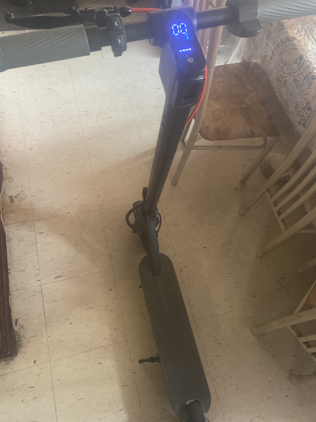 5TH WHEEL Electric Scooter - photo 2