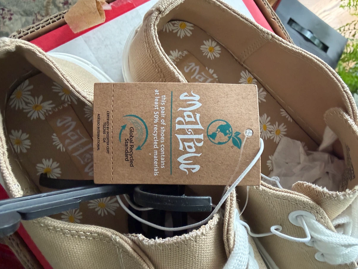 New Women’s Size and 10 Mad Love Tan Lace Sneakers - photo 5