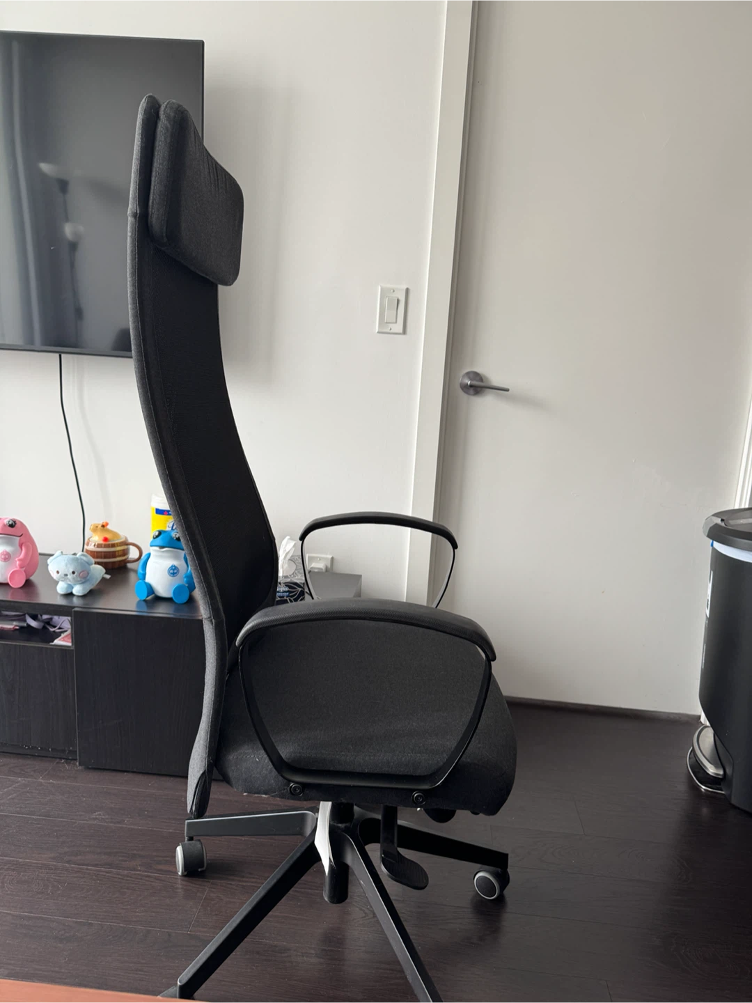 IKEA Markus Office Chair - Dark Gray - photo 2