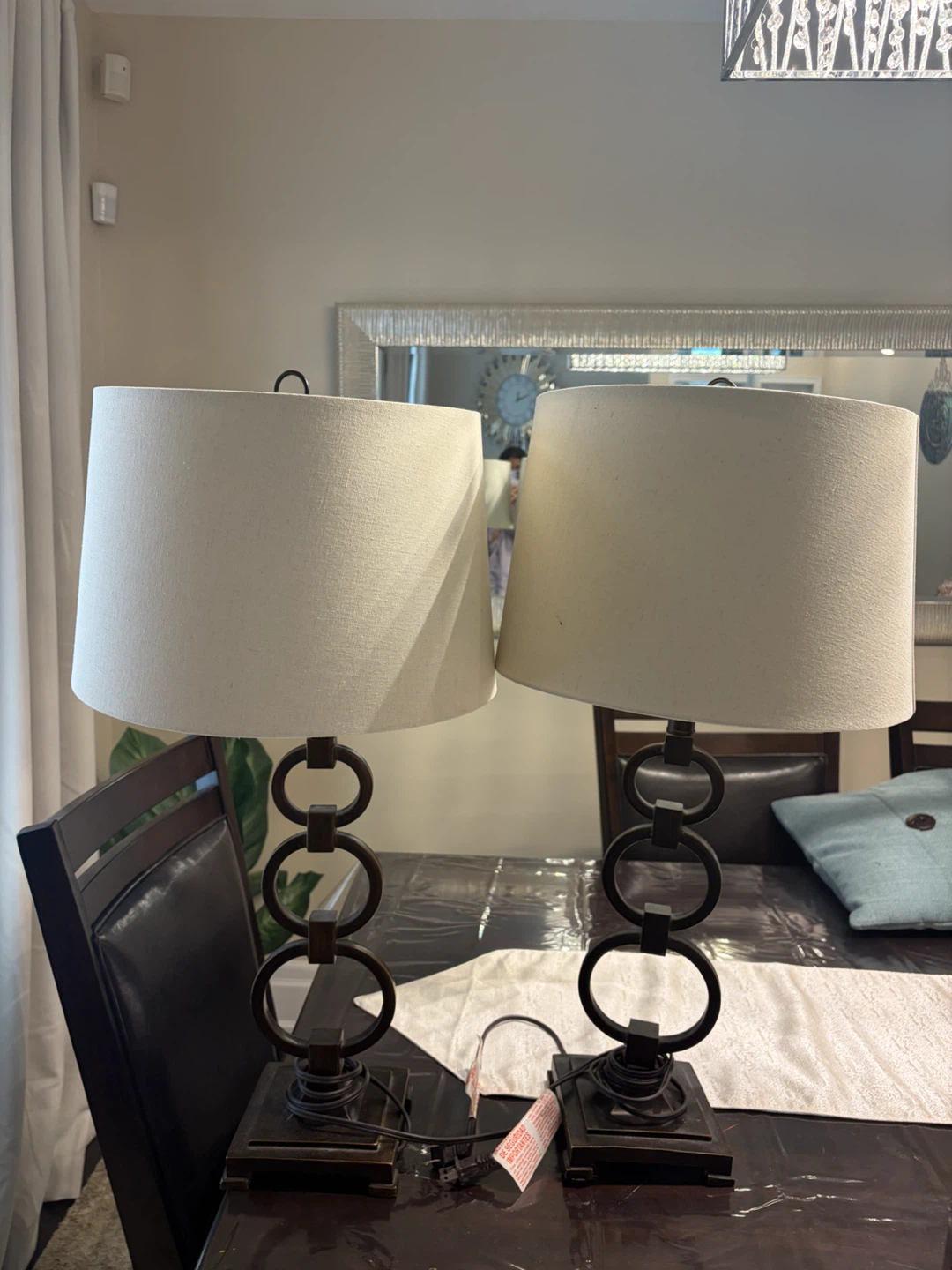 Pair of Decorative Table Lamps - photo 2