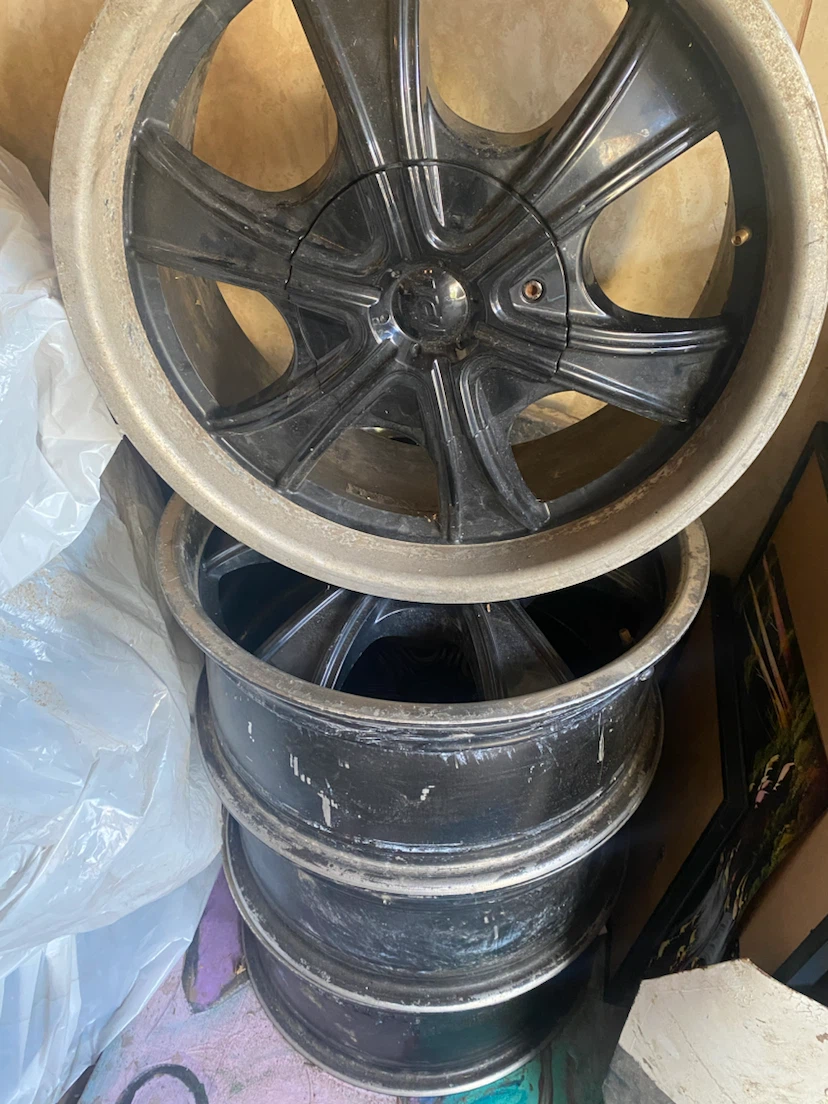 Set of 4 Black Alloy Wheels