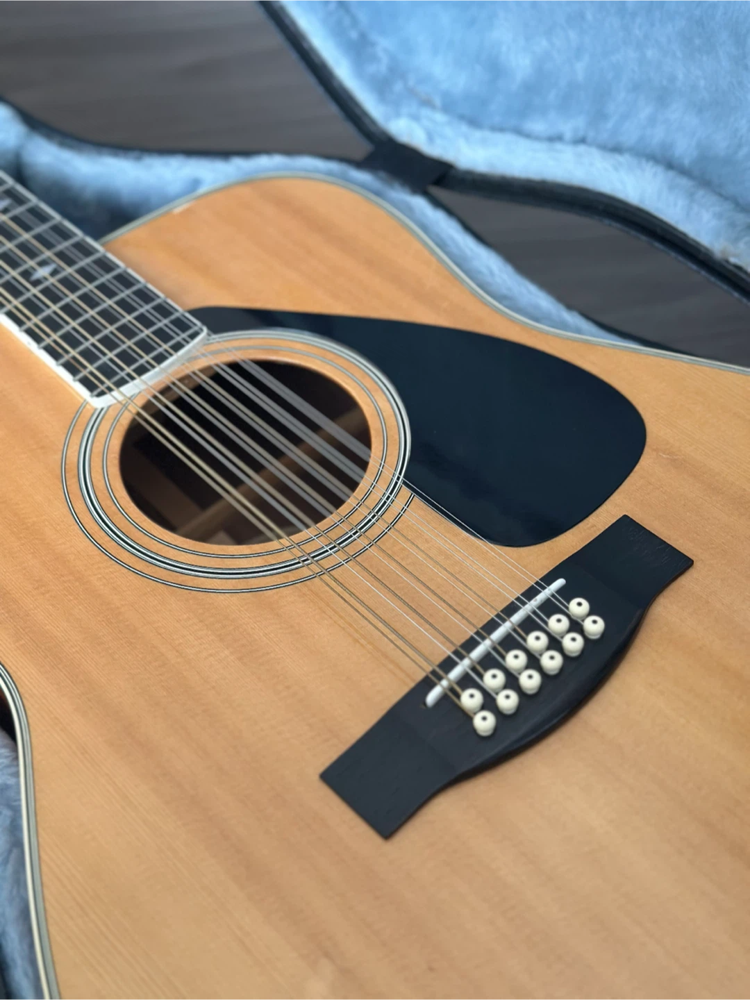 Vintage YAMAHA 12-string Jumbo Dreadnought Acoustic Guitar - photo 4