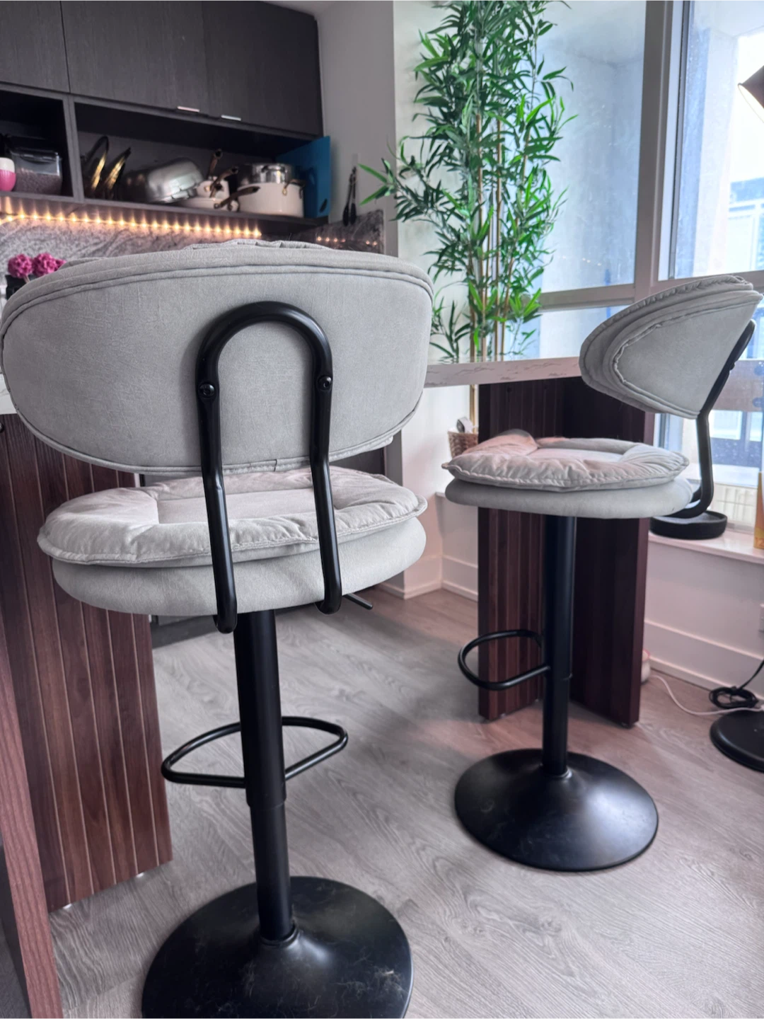 Bar table with chairs - photo 4