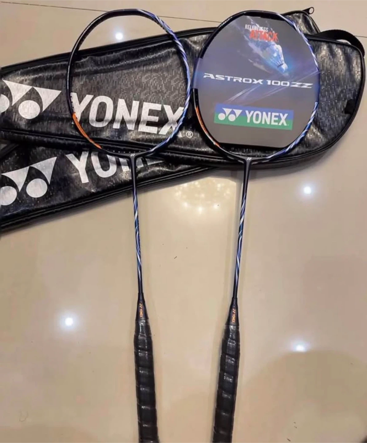 Yonex Astrox 100ZZ Badminton Racquets with Bag