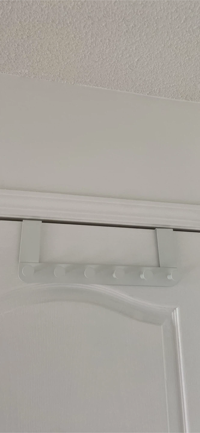 Over-the-Door 6 Hook Hanger