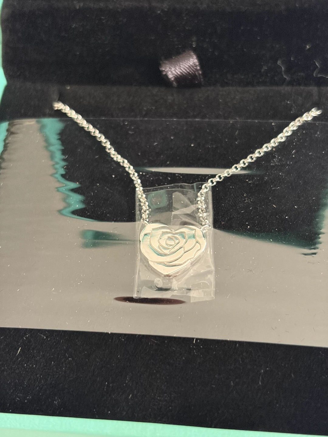 New 925 Sterling Silver Rose Heart Pendant Necklace