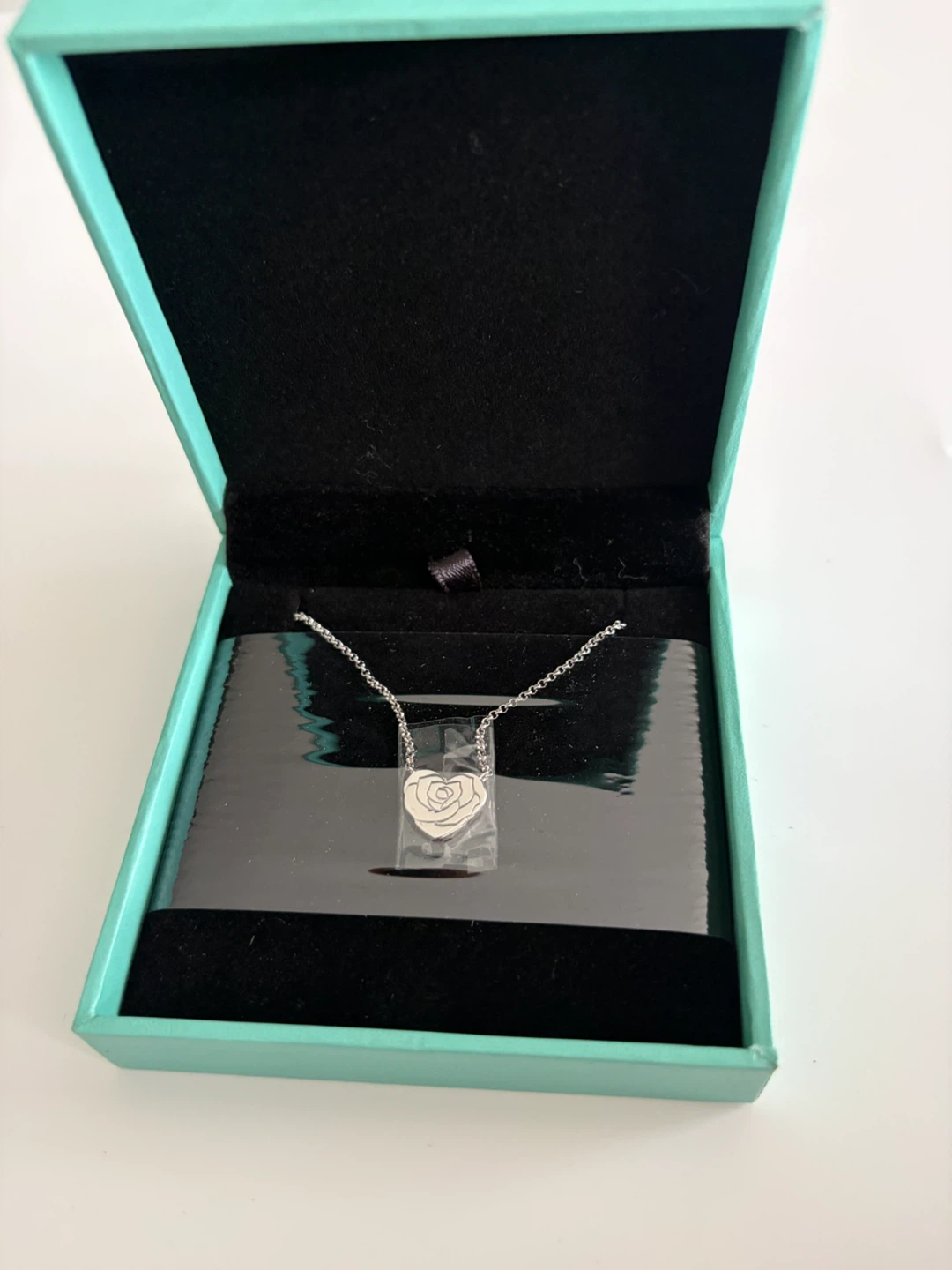 New 925 Sterling Silver Rose Heart Pendant Necklace - photo 2