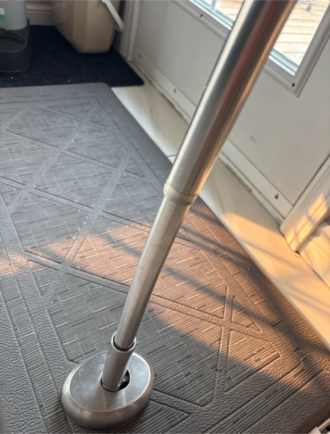 Metal curved shower rod - photo 2